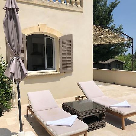 Appartement Dans Bastide A Saint Remy De Provence Exteriör bild