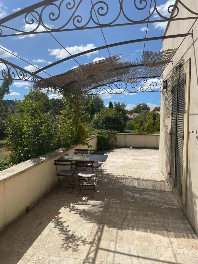 Appartement Dans Bastide A Saint Remy De Provence Exteriör bild
