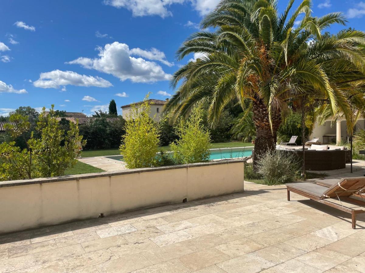 Appartement Dans Bastide A Saint Remy De Provence Exteriör bild